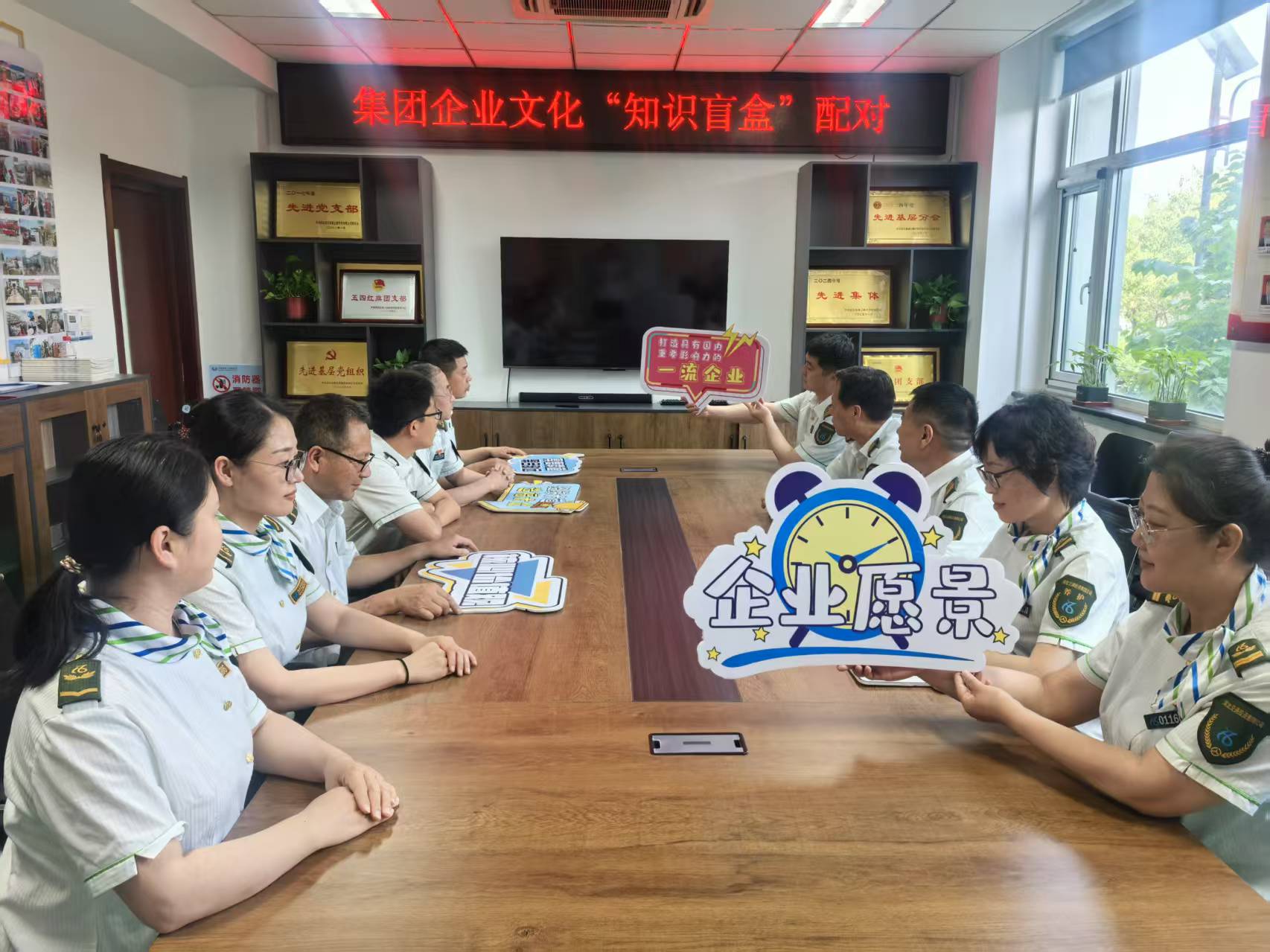 a5b18ab464a8799e1e05599f010c017.jpg a5b18ab464a8799e1e05599f010c017.jpg